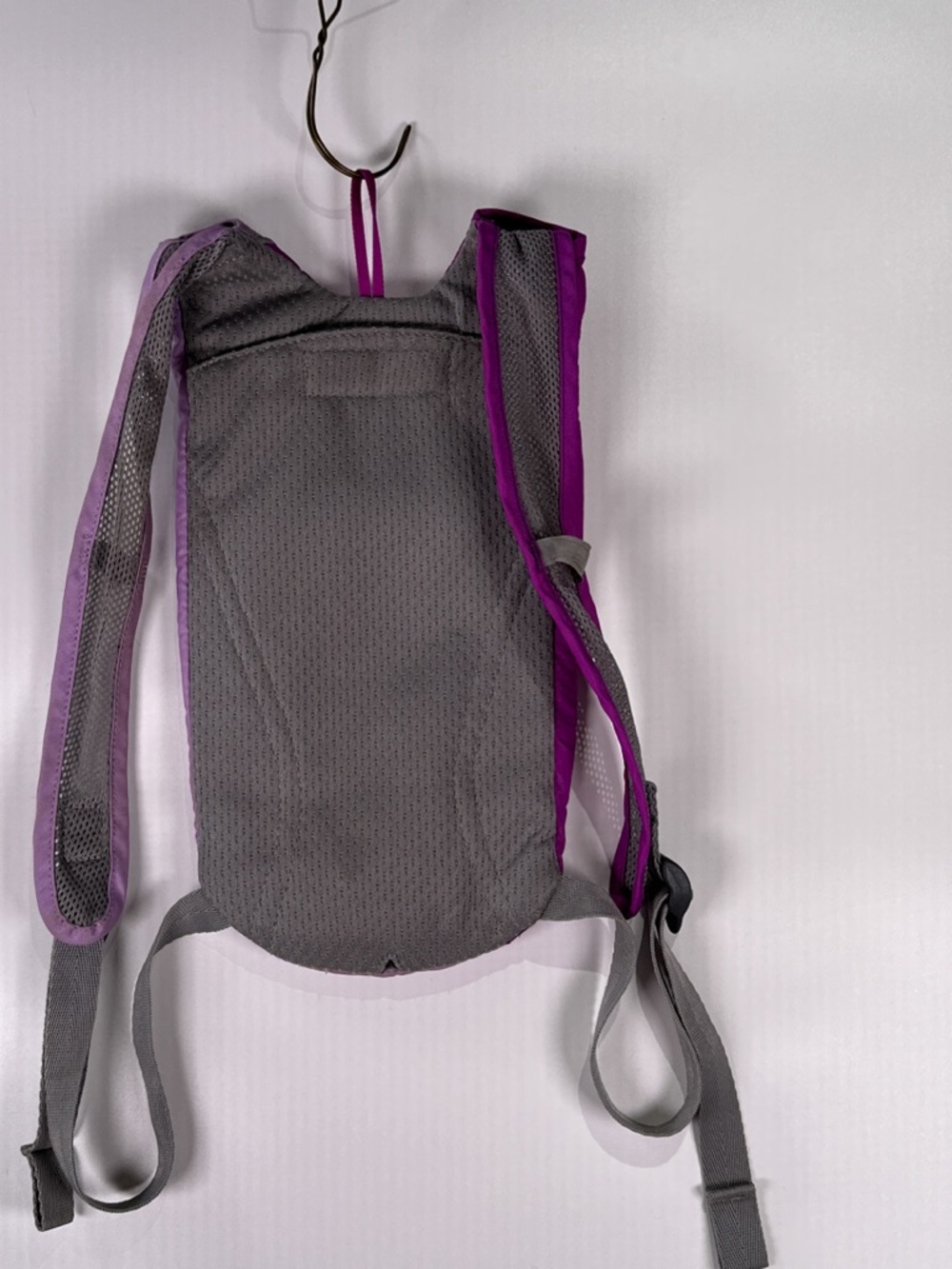 CamelBak Skeeter Hydration Pack Backpack No Bladder Nylon Purple Kids OS - Picture 5 of 13